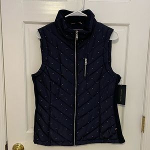 NEW WITH TAGS Tommy Hilfiger Women’s Logo Vest